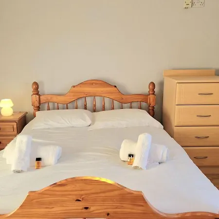 Cosy 3 Bedroom Ensuites Appartement